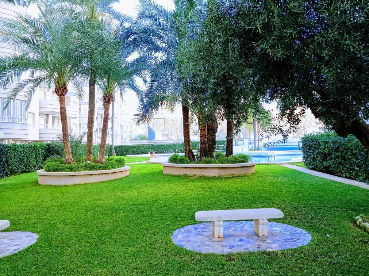Tropicana Park Solo Familias Serviplaya Gandia Zewnętrze zdjęcie